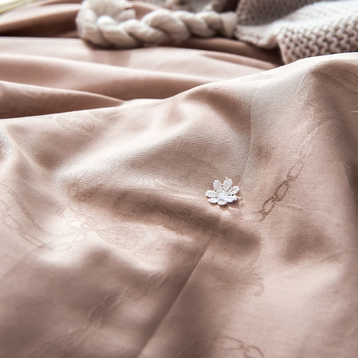 91家纺网 家纺一手货源 找家纺 香夫 2021新款60S全棉提花爱马仕纯蚕丝被 卡其色