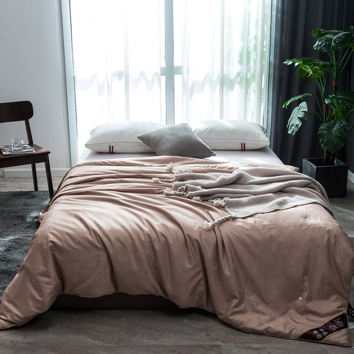 91家纺网 家纺一手货源 找家纺 香夫 2021新款60S全棉提花爱马仕纯蚕丝被 卡其色