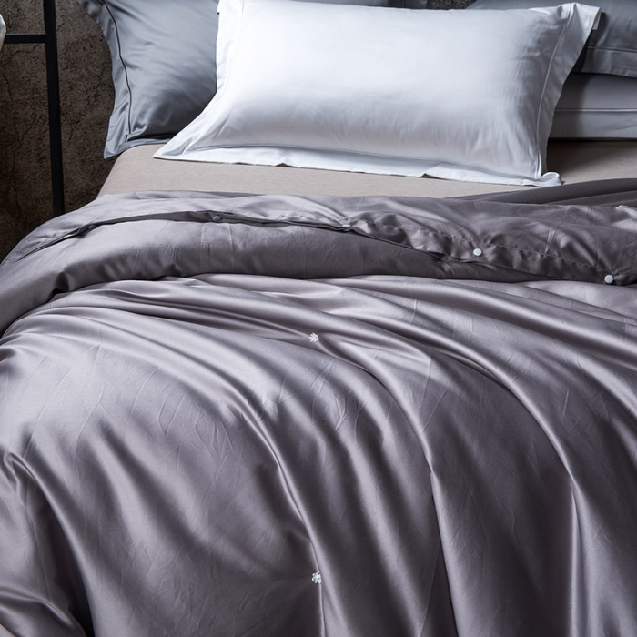 91家纺网 家纺一手货源 找家纺 香夫 2021新款100支全棉纯蚕丝被 灰色