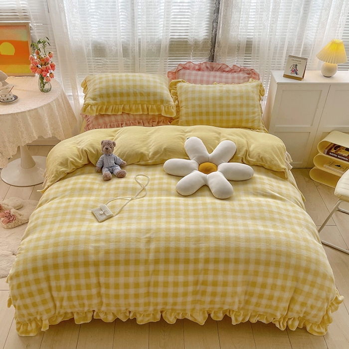 91家纺网 家纺一手货源 找家纺 慕尚2022新款花边奶油格子牛奶绒四件套 花边 奶油格子-黄