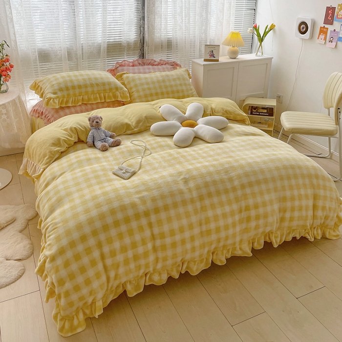 91家纺网 家纺一手货源 找家纺 慕尚2022新款花边奶油格子牛奶绒四件套 花边 奶油格子-黄
