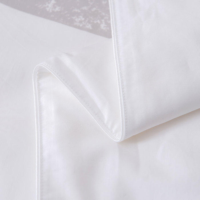 91家纺网 家纺一手货源 找家纺 香夫 新款60S加密贡缎儿童大版花可拆洗纯蚕丝被 狐狸的春天