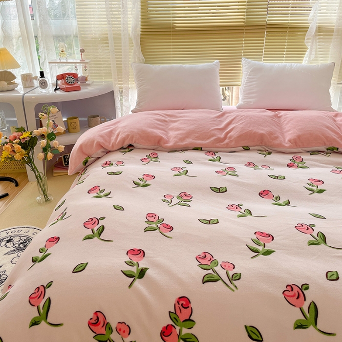 91家纺网 家纺一手货源 找家纺 慕尚 2022新款田园花卉类牛奶绒单被套 花摇