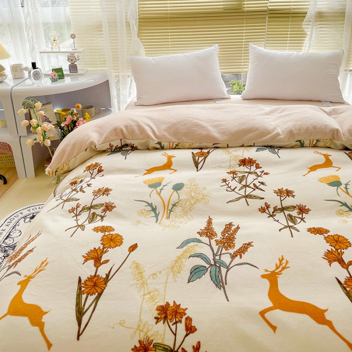 91家纺网 家纺一手货源 找家纺 慕尚 2022新款田园花卉类牛奶绒单被套 美好时光