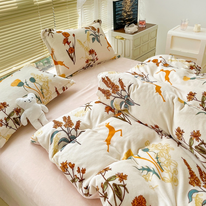 91家纺网 家纺一手货源 找家纺 慕尚 2022新款田园花卉类牛奶绒单被套 美好时光