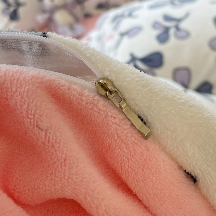 91家纺网 家纺一手货源 找家纺 慕尚 2022新款田园花卉类牛奶绒单被套 小花兔