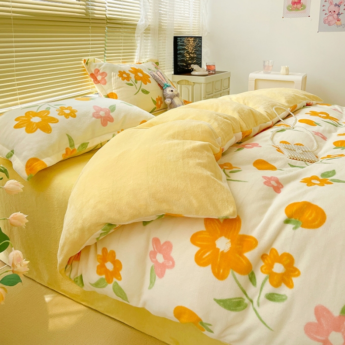 91家纺网 家纺一手货源 找家纺 慕尚2022新款田园花卉类牛奶绒四件套 夏果