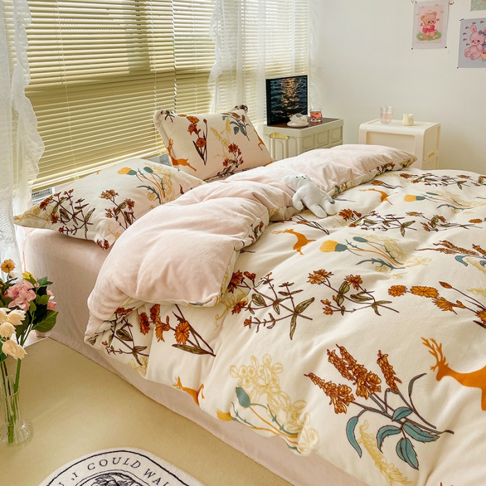 91家纺网 家纺一手货源 找家纺 慕尚2022新款田园花卉类牛奶绒四件套 美好时光