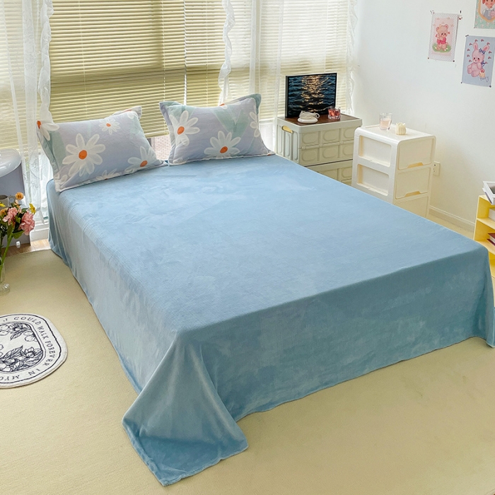 91家纺网 家纺一手货源 找家纺 慕尚2022新款田园花卉类牛奶绒四件套 畅游花海