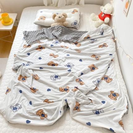 91家纺网 家纺一手货源 找家纺 希诺家居新款多功能被套盖毯针织棉宝宝盖毯有拉链可拆洗口袋小熊