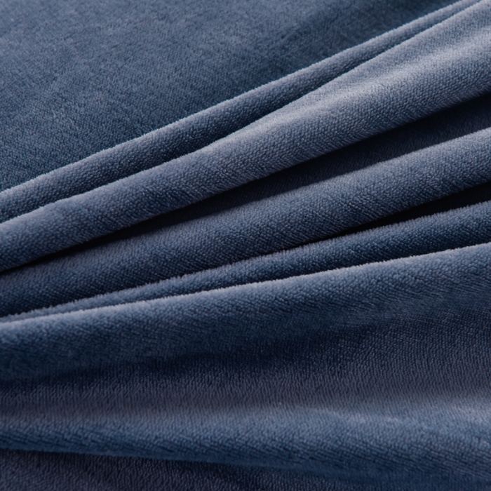 91家纺网 家纺一手货源 找家纺 简爱 2025新款高克重简单款牛奶绒刺绣四件套 羽毛-蓝灰