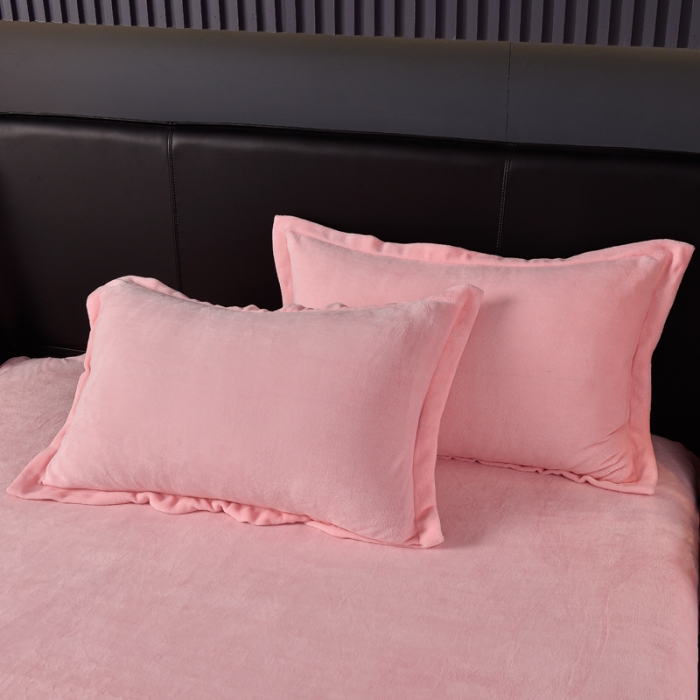 91家纺网 家纺一手货源 找家纺 简爱 2025新款高克重简单款牛奶绒刺绣四件套 羽毛-钱玉