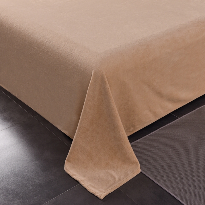 91家纺网 家纺一手货源 找家纺 简爱 2025新款高克重简单款牛奶绒刺绣四件套 羽毛-浅驼