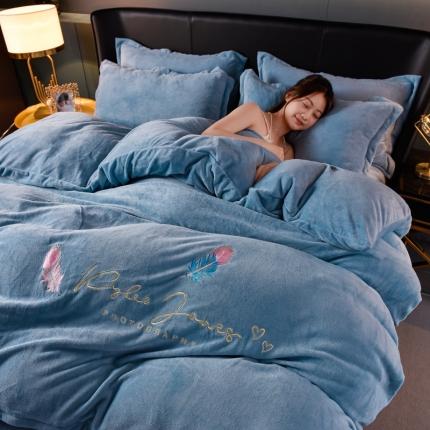 简爱 2025新款高克重简单款牛奶绒刺绣四件套 羽毛-雾霾蓝