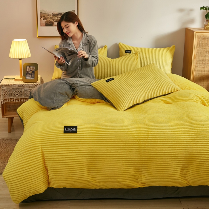 91家纺网 家纺一手货源 找家纺 爱洛家纺 2021新款保暖魔法绒四件套 黄色