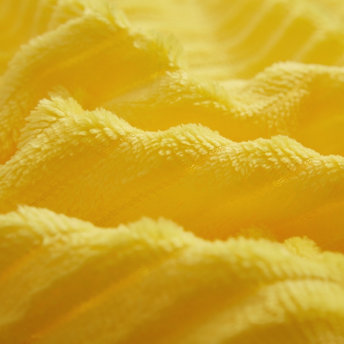 91家纺网 家纺一手货源 找家纺 爱洛家纺 2021新款保暖魔法绒四件套 黄色