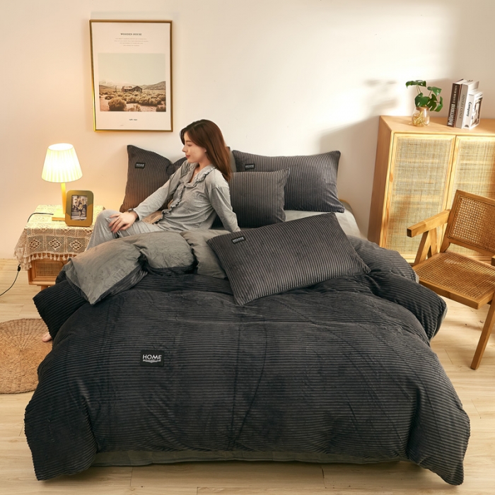 91家纺网 家纺一手货源 找家纺 爱洛家纺 2021新款保暖魔法绒四件套 灰色