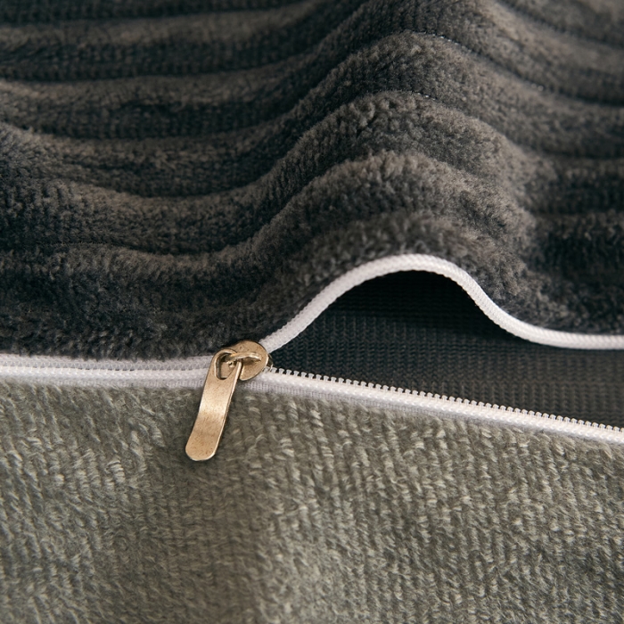 91家纺网 家纺一手货源 找家纺 爱洛家纺 2021新款保暖魔法绒四件套 灰色