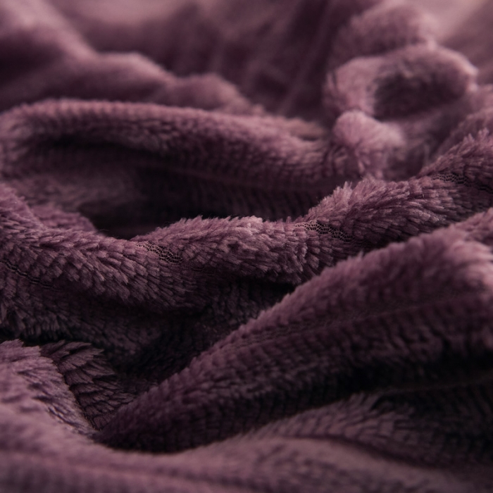 91家纺网 家纺一手货源 找家纺 爱洛家纺 2021新款保暖魔法绒四件套 紫灰色