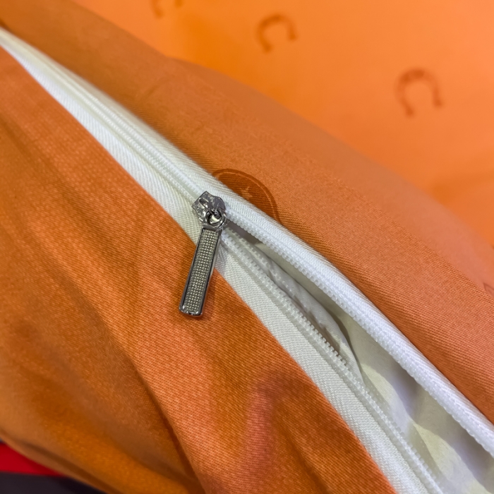 91家纺网 家纺一手货源 找家纺 金爱家 2021新款大版13372条格简约单品系列 凯瑞拉