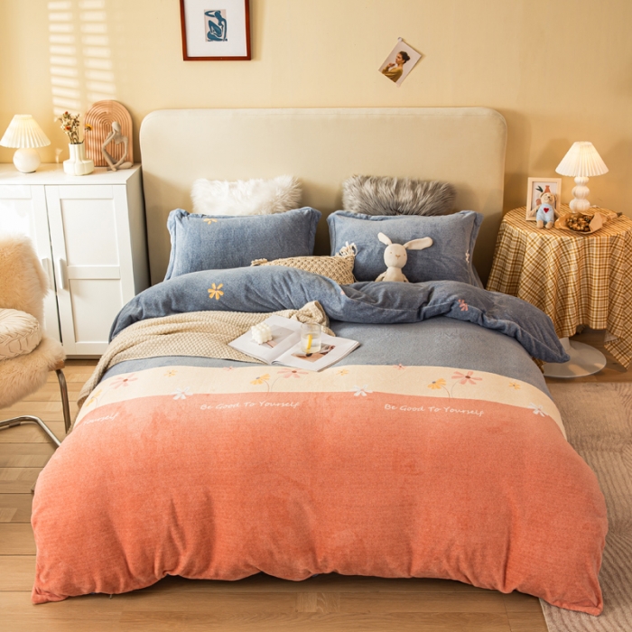 91家纺网 家纺一手货源 找家纺 凡客2021秋冬总重3.8kg高克重牛奶绒印花四件套简单时光