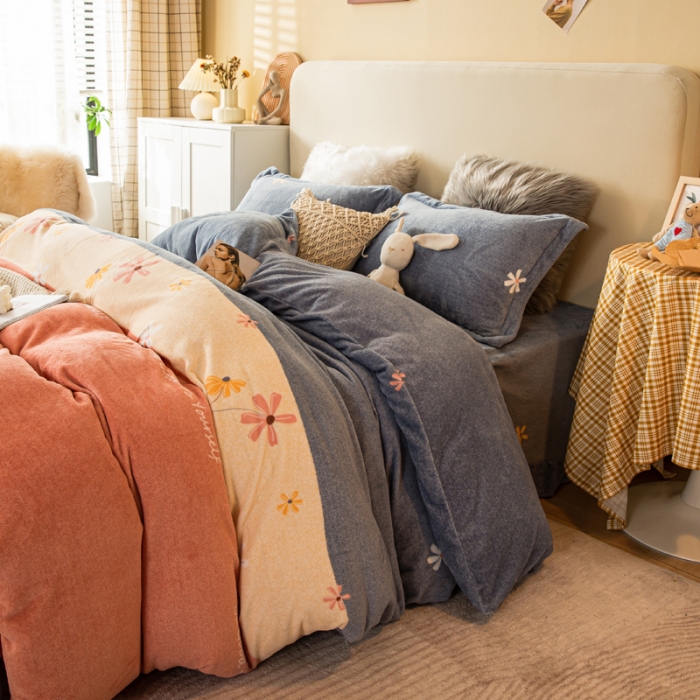 91家纺网 家纺一手货源 找家纺 凡客2021秋冬总重3.8kg高克重牛奶绒印花四件套简单时光