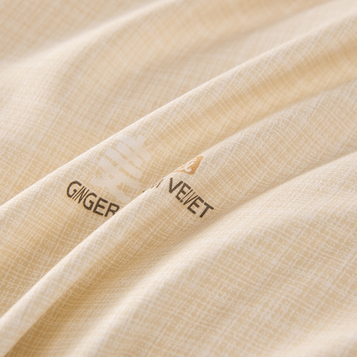 91家纺网 家纺一手货源 找家纺 2023丽卡家纺新款生姜被子被芯冬被春秋被 生姜奶白色