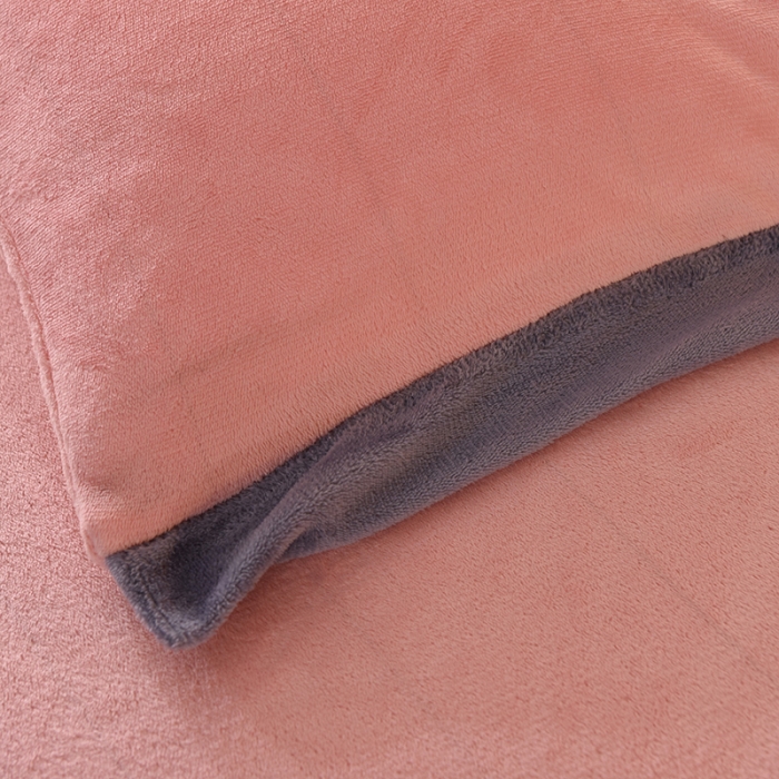 91家纺网 家纺一手货源 找家纺 艾米家居 2021新款牛奶绒刺绣H款四件套 玉色