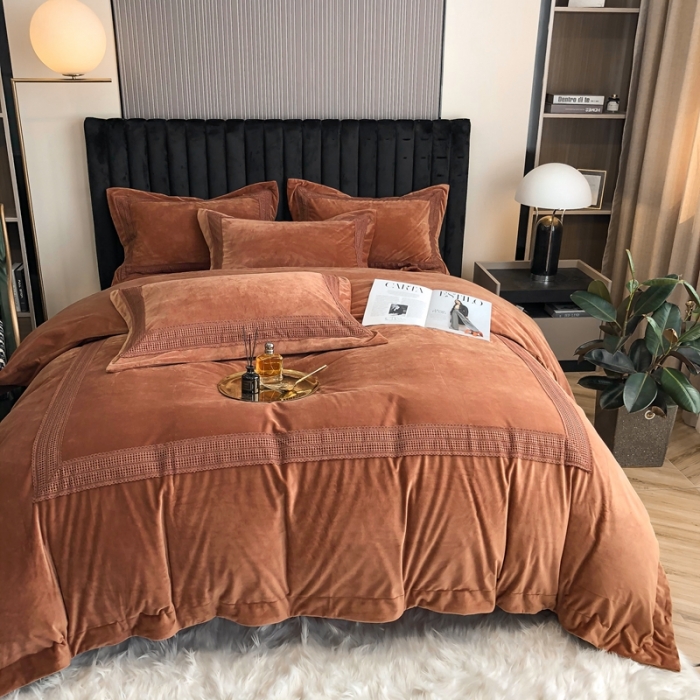 91家纺网 家纺一手货源 找家纺 榻尚 2021新款柔肤绒花边款四件套遇见系列 焦糖