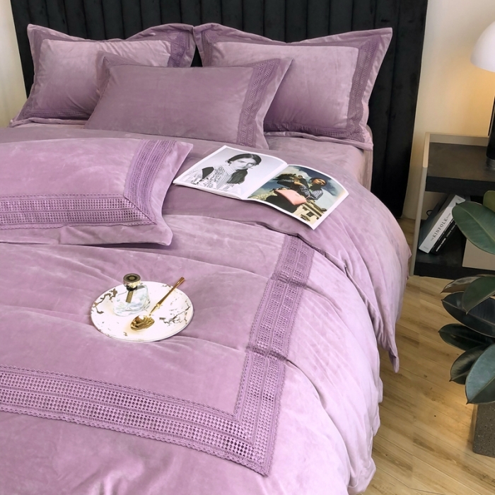 91家纺网 家纺一手货源 找家纺 榻尚 2021新款柔肤绒花边款四件套遇见系列 紫