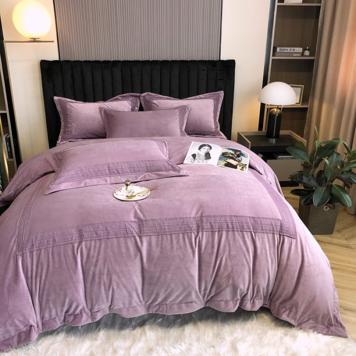 91家纺网 家纺一手货源 找家纺 榻尚 2021新款柔肤绒花边款四件套遇见系列 紫