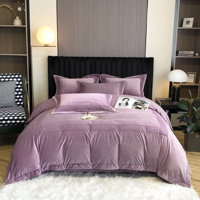 91家纺网 家纺一手货源 找家纺 榻尚 2021新款柔肤绒花边款四件套遇见系列 紫