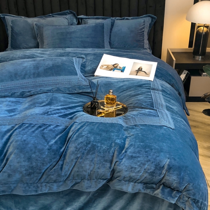 91家纺网 家纺一手货源 找家纺 榻尚 2021新款柔肤绒花边款四件套遇见系列 深蓝