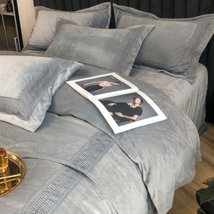 91家纺网 家纺一手货源 找家纺 榻尚 2021新款柔肤绒花边款四件套遇见系列 银灰