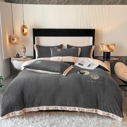 91家纺网 家纺一手货源 找家纺 （总）索飞特2021新款牛奶绒刺绣工艺款四件套-漫渡莎