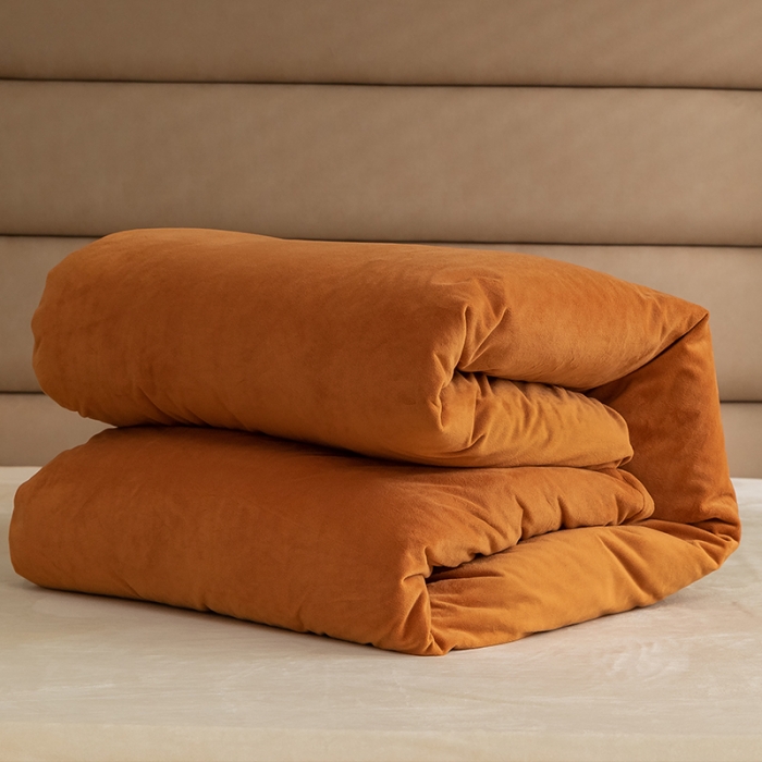 91家纺网 家纺一手货源 找家纺 寐眠2021新款天鹅绒被套 焦糖+深灰