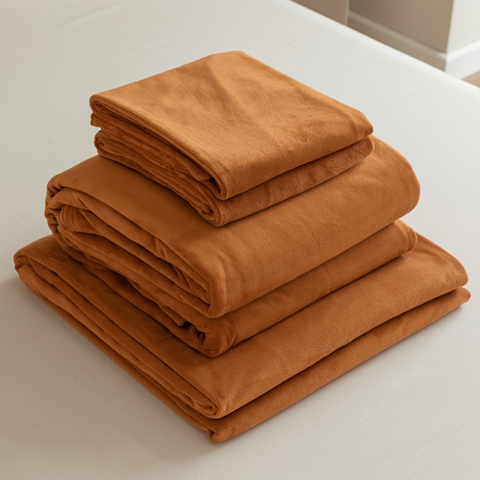 91家纺网 家纺一手货源 找家纺 寐眠2021新款天鹅绒被套 焦糖纯色