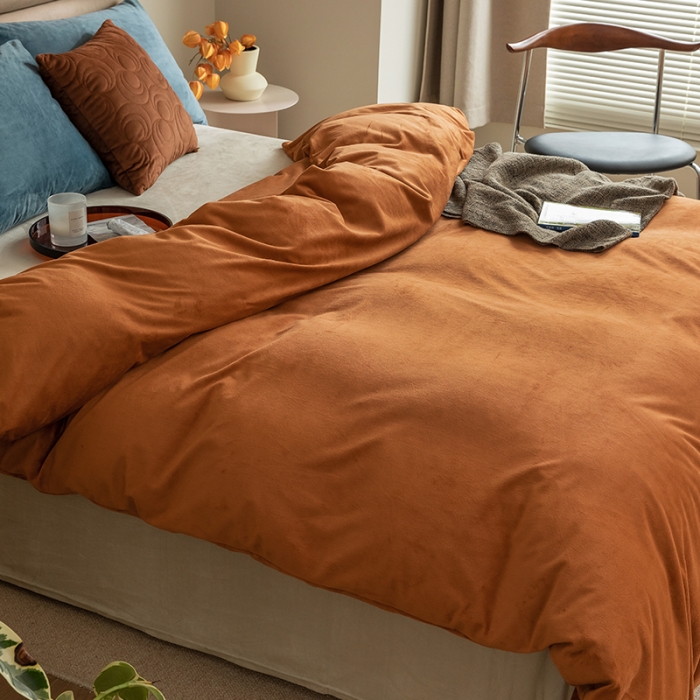 91家纺网 家纺一手货源 找家纺 寐眠2021新款天鹅绒被套 焦糖纯色