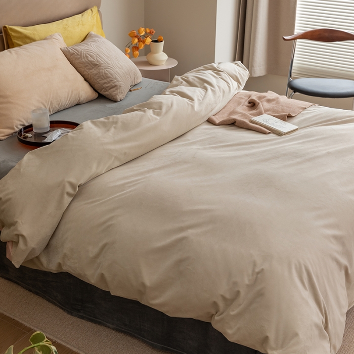 91家纺网 家纺一手货源 找家纺 寐眠2021新款天鹅绒被套 奶茶+浅粉