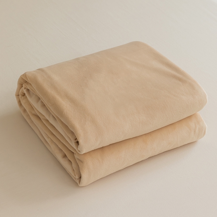 91家纺网 家纺一手货源 找家纺 寐眠2021新款天鹅绒被套 奶茶纯色