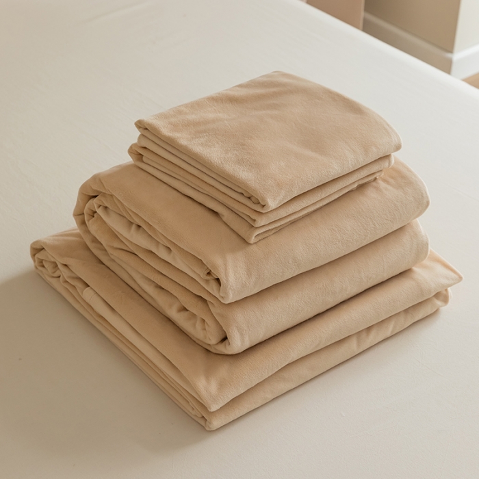 91家纺网 家纺一手货源 找家纺 寐眠2021新款天鹅绒被套 奶茶纯色