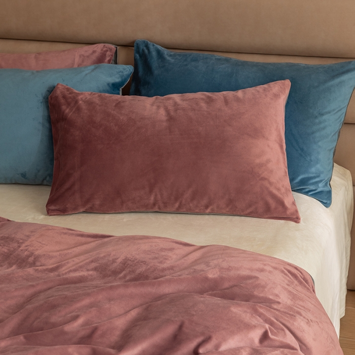 91家纺网 家纺一手货源 找家纺 寐眠2021新款天鹅绒枕套48*74cm一对 豆沙+深灰