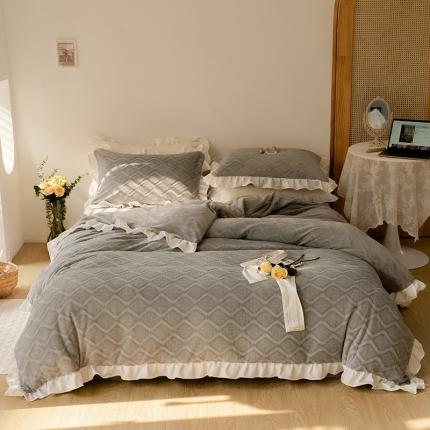 91家纺网 家纺一手货源 找家纺 总FORTWO 2022新款230g全消光牛奶绒压花款四件套