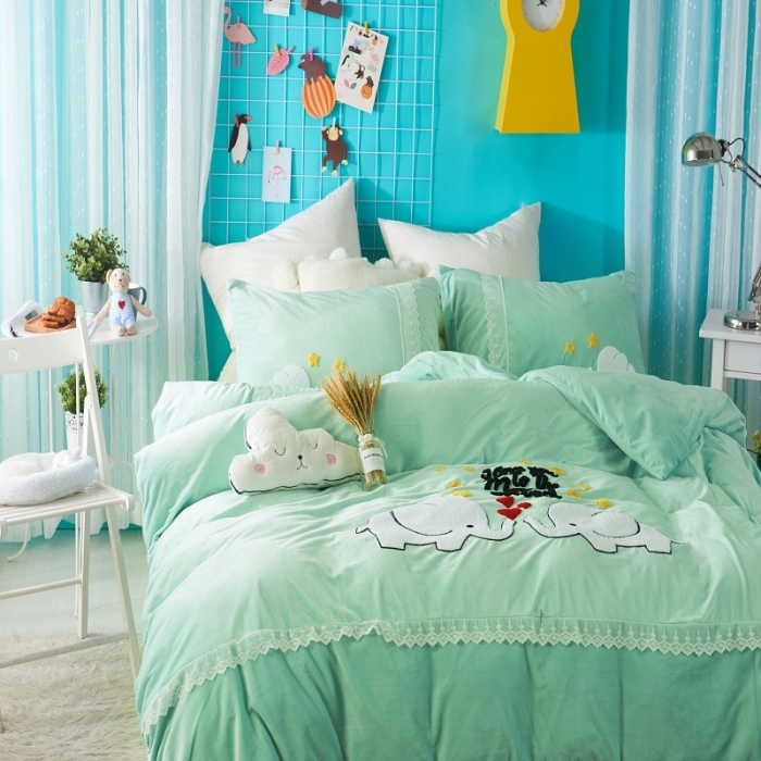 91家纺网 家纺一手货源 找家纺 青竹苑 2021新款婴儿宝宝绒牛奶绒贴布绣花四件套可爱象水绿