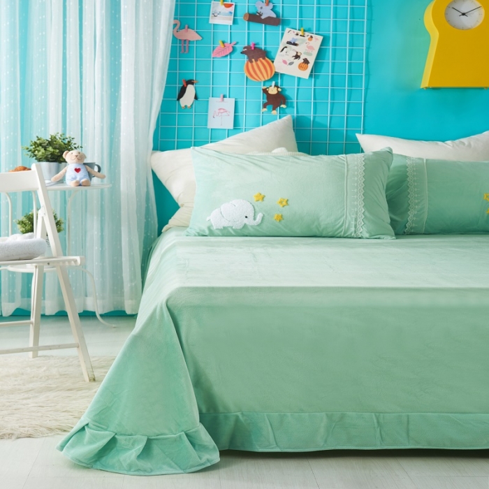 91家纺网 家纺一手货源 找家纺 青竹苑 2021新款婴儿宝宝绒牛奶绒贴布绣花四件套可爱象水绿