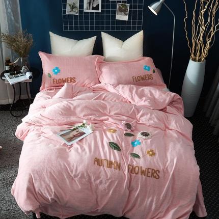 91家纺网 家纺一手货源 找家纺 青竹苑 2021新款婴儿宝宝绒牛奶绒贴布绣花四件套 伊诗曼玉