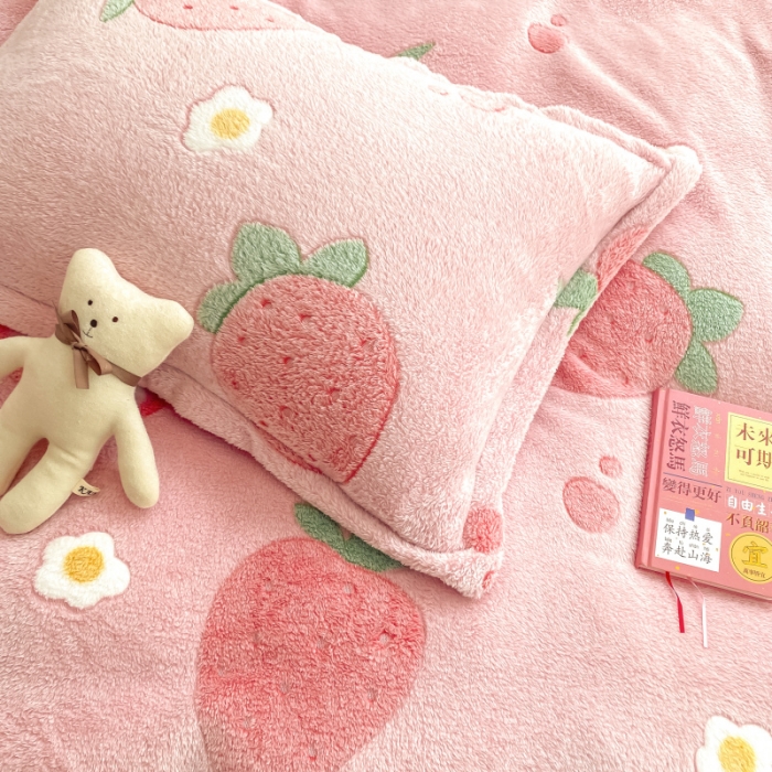 91家纺网 家纺一手货源 找家纺 川悦生活 2021新款立体雪花绒四件套直播供货 小草莓粉