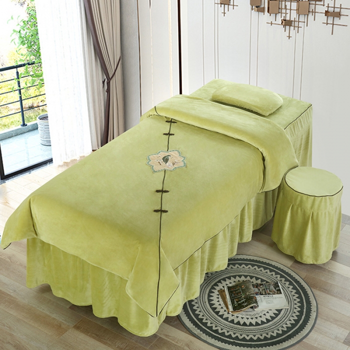 91家纺网 家纺一手货源 找家纺 不打烊家纺 2021新款古韵新生水晶绒美容床罩 果绿