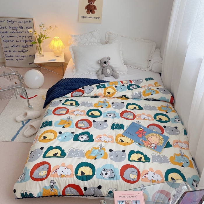 91家纺网 家纺一手货源 找家纺 星期八 2021新款韩国超ins进口安抚豆豆被子春秋被 动物派对