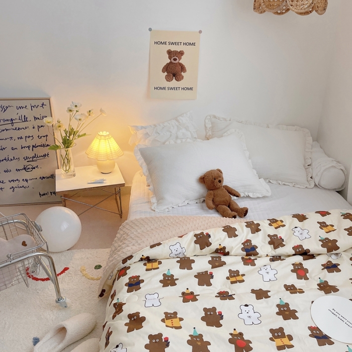 91家纺网 家纺一手货源 找家纺 星期八 2021新款韩国超ins进口安抚豆豆被子春秋被 机器熊棕